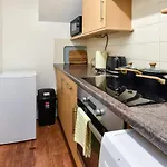 Millers Cottage With Free Allocated Parking