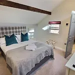 Bootes Cottage