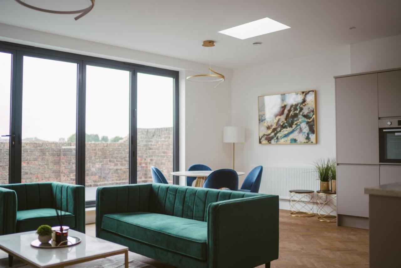 Riverside Apartment York