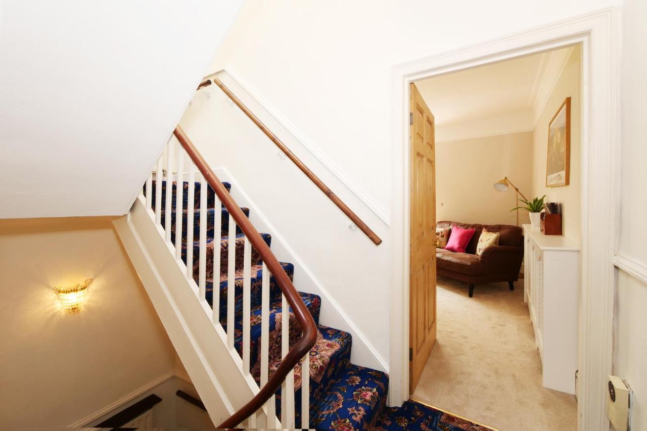 Stodham House With Minster Views! *
