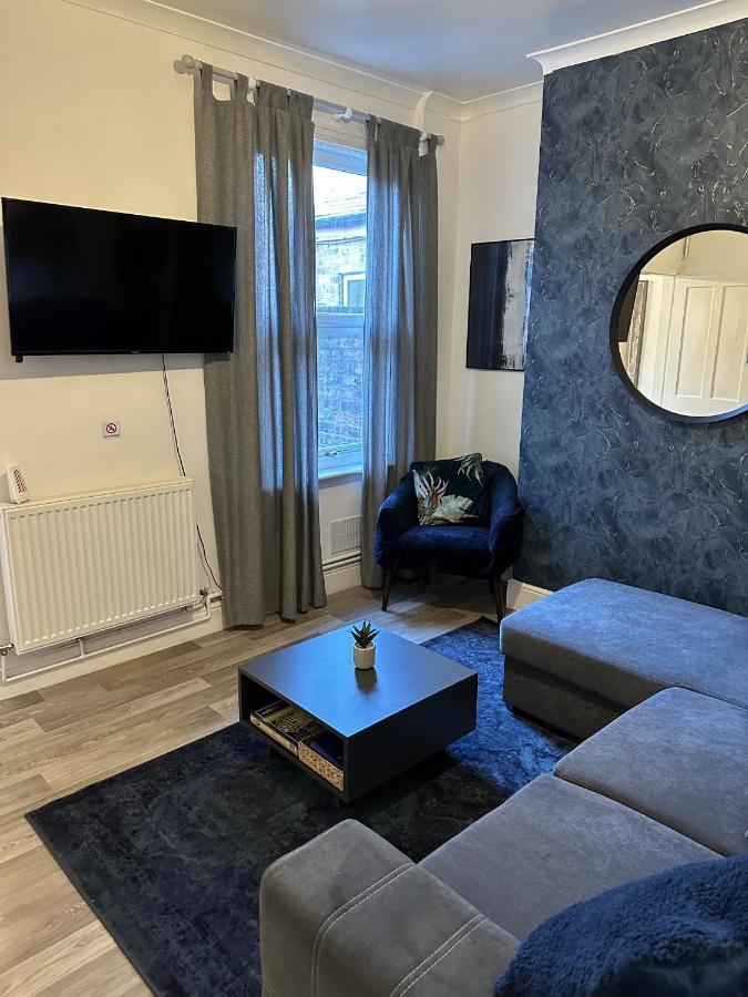 23 Horner Street Apartment *