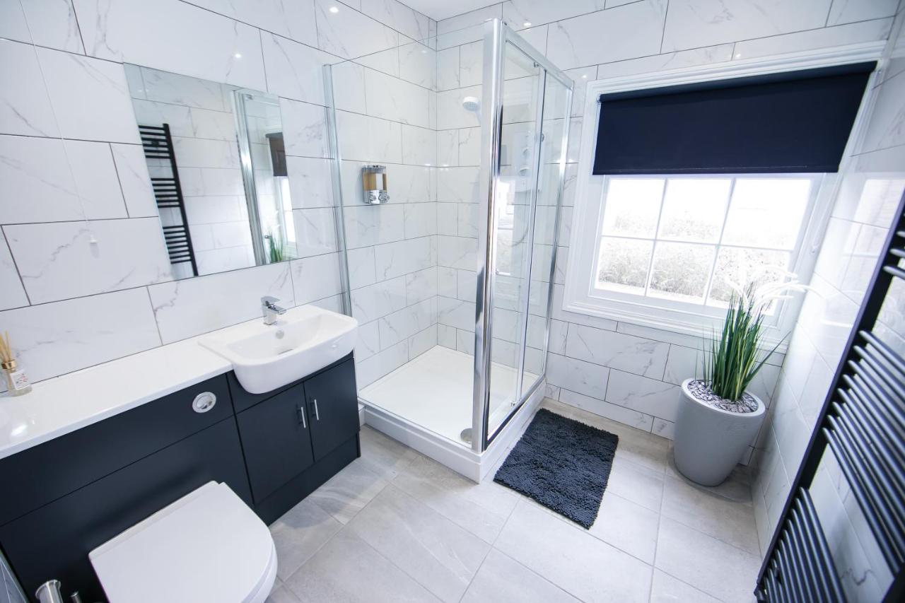 The Woolpack - Unforgettable Group Getaway In Apartment
