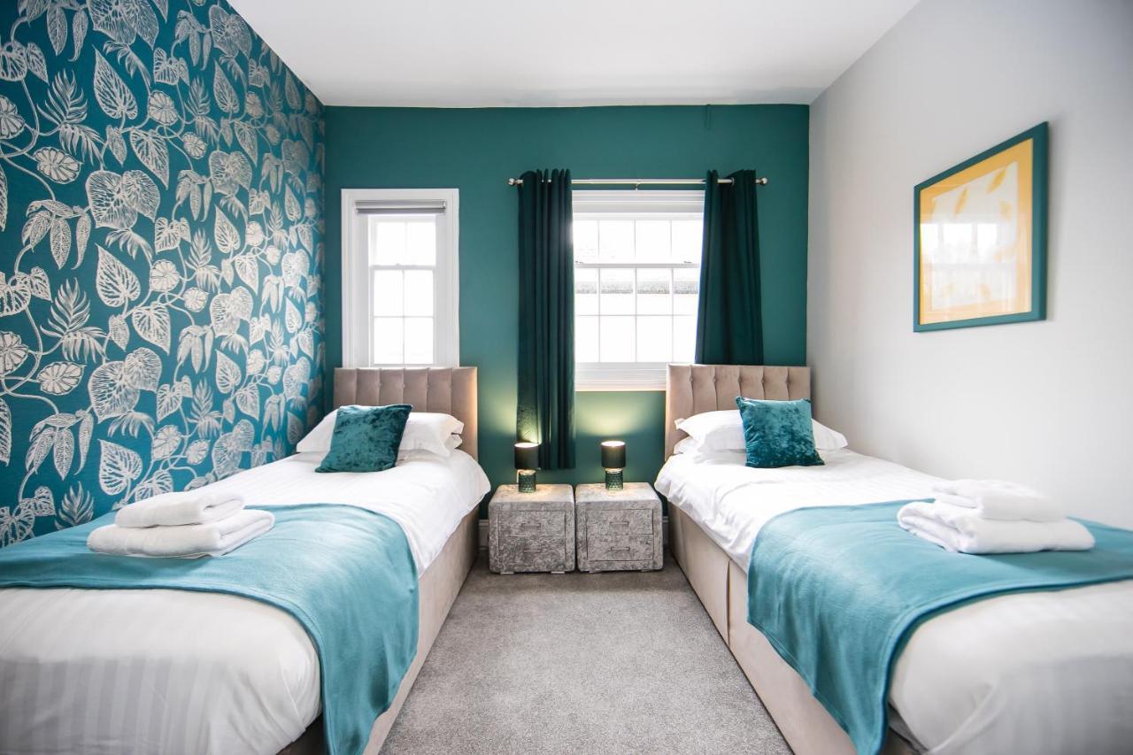 The Woolpack - Unforgettable Group Getaway In