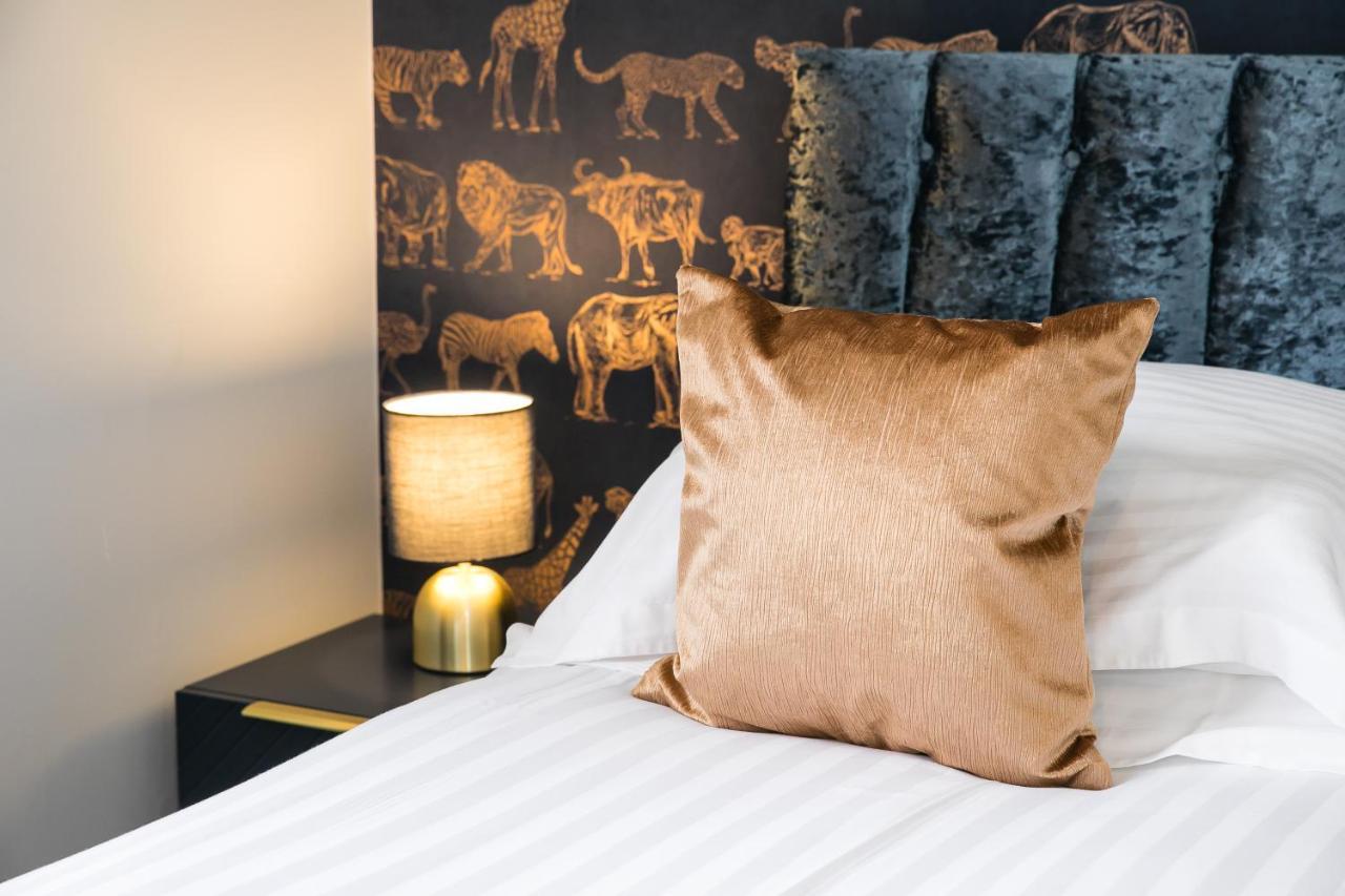 The Woolpack - Unforgettable Group Getaway In