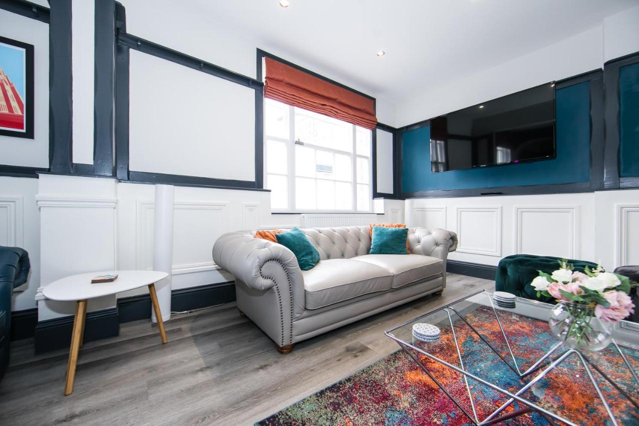 The Woolpack - Unforgettable Group Getaway In Apartment York