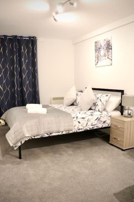 Priory Studio- New Inside The Walls Apartment *
