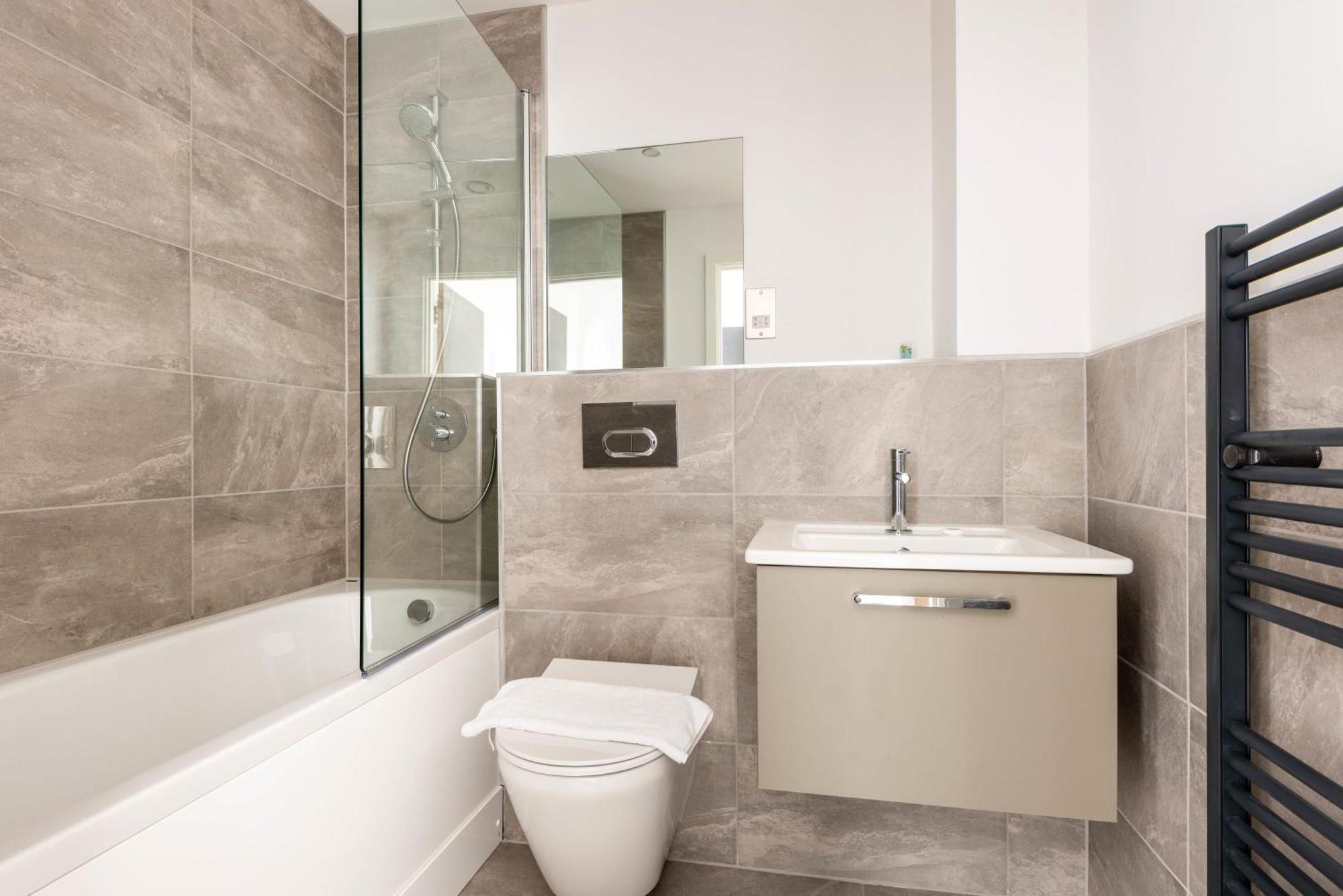 Stayzeni, Ouse Court Modern 2 Bed Flat Apartment York