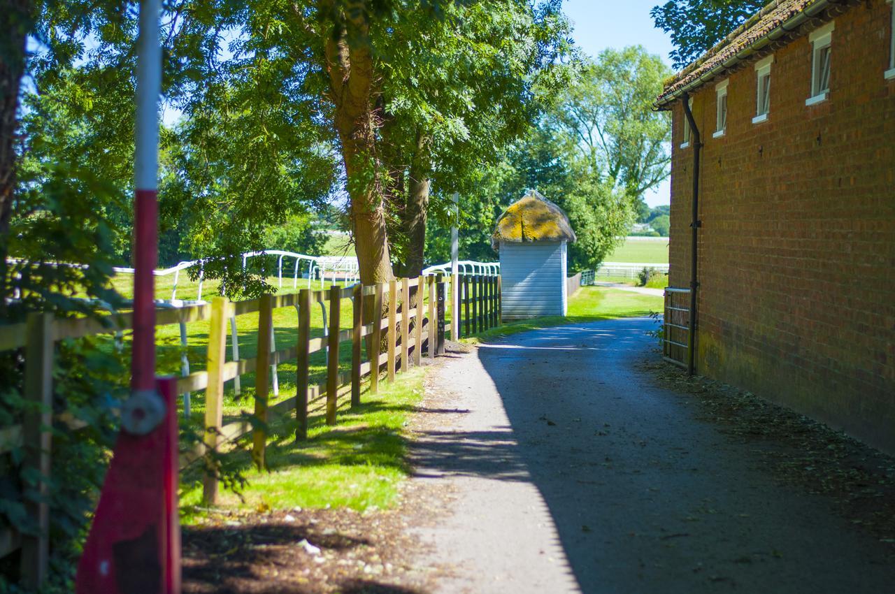 Hotel Stableside At Racecourse 3*