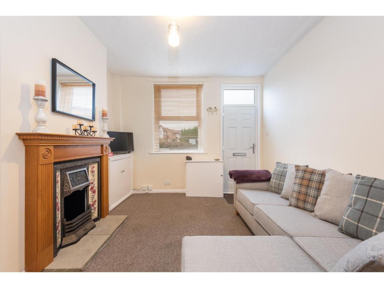 Beautiful 2 Bed With Free Parking - Pass The Keys * York
