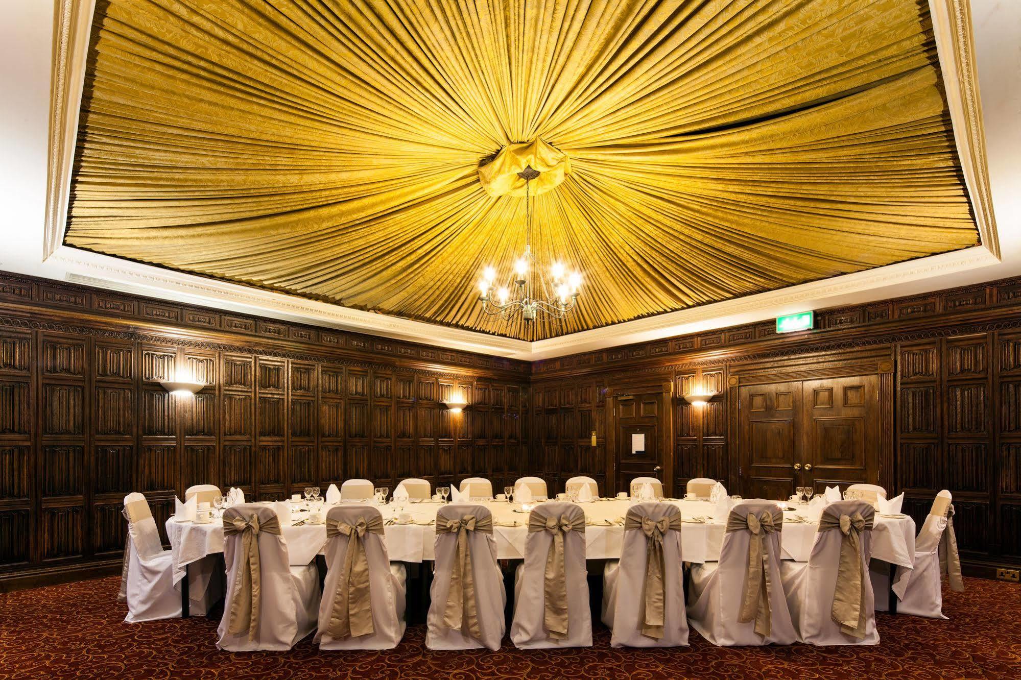 Mercure Fairfield Manor 4*