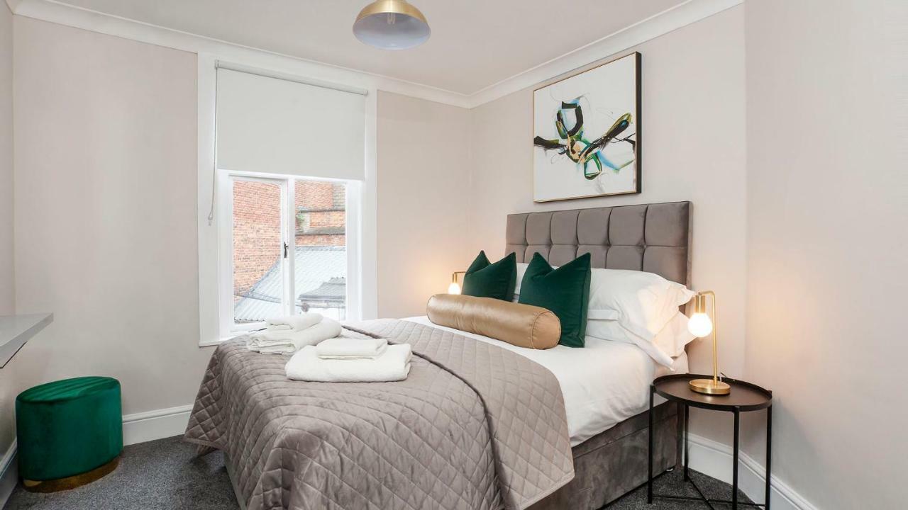 Apartment Stylish And 2 Bed -free Parking York