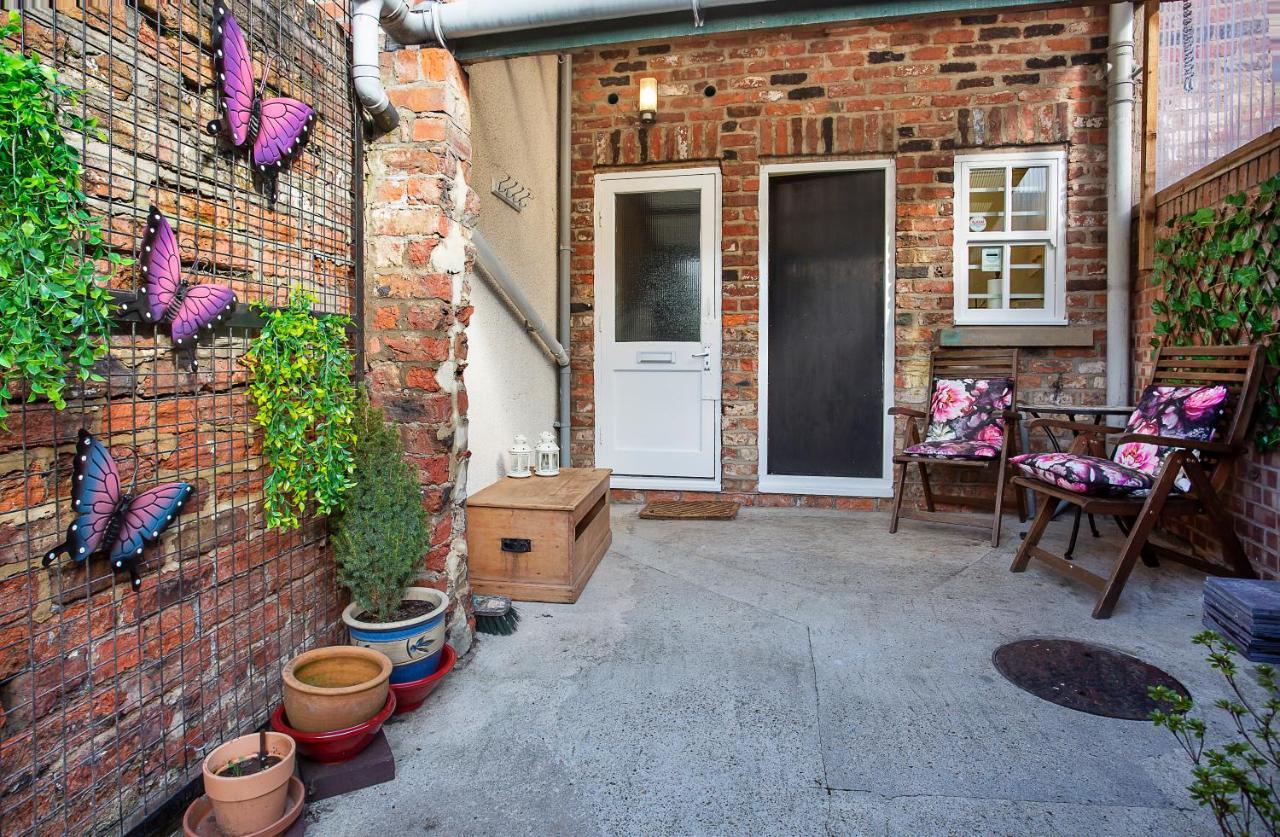 Courtyard Apartment York