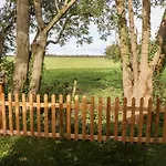 Gardener\'S Lodge
