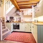 The Dutch House