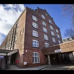 58 Cocoa Suites
