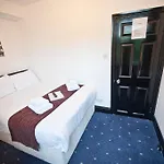 Hotel Noir