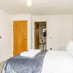 City Apartments - Fetter Lane