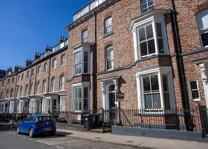 Bootham Luxury Apartments With Free Parking
