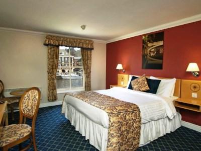 Hotel The Queens York