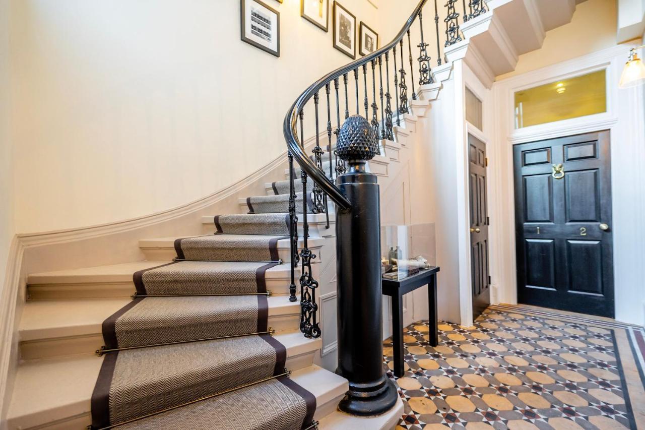 5 Rowntree House Apartment