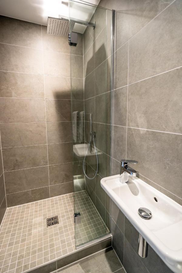 Apartment Heights @ Ryedale House
