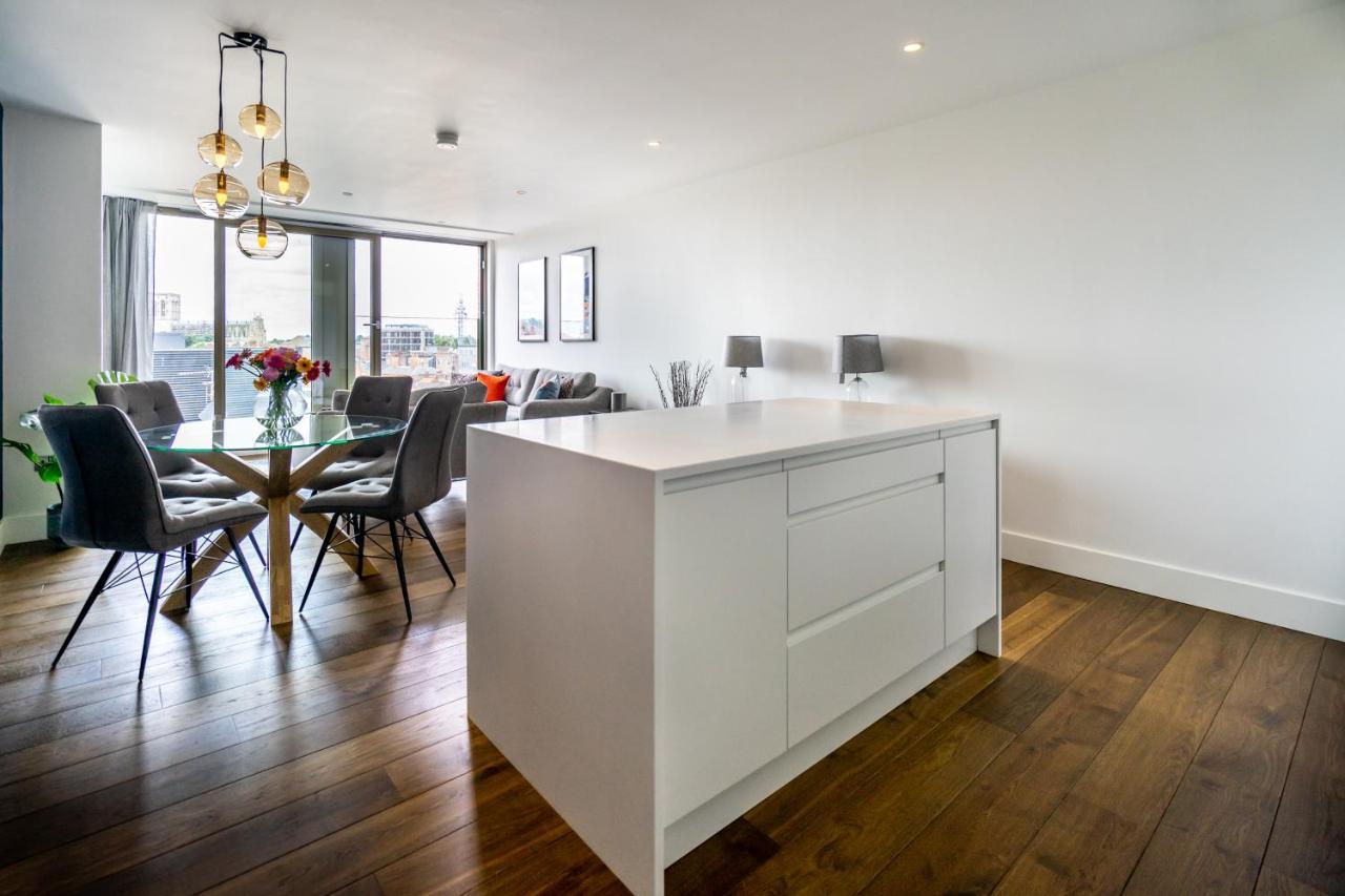 Apartment Heights @ Ryedale House *