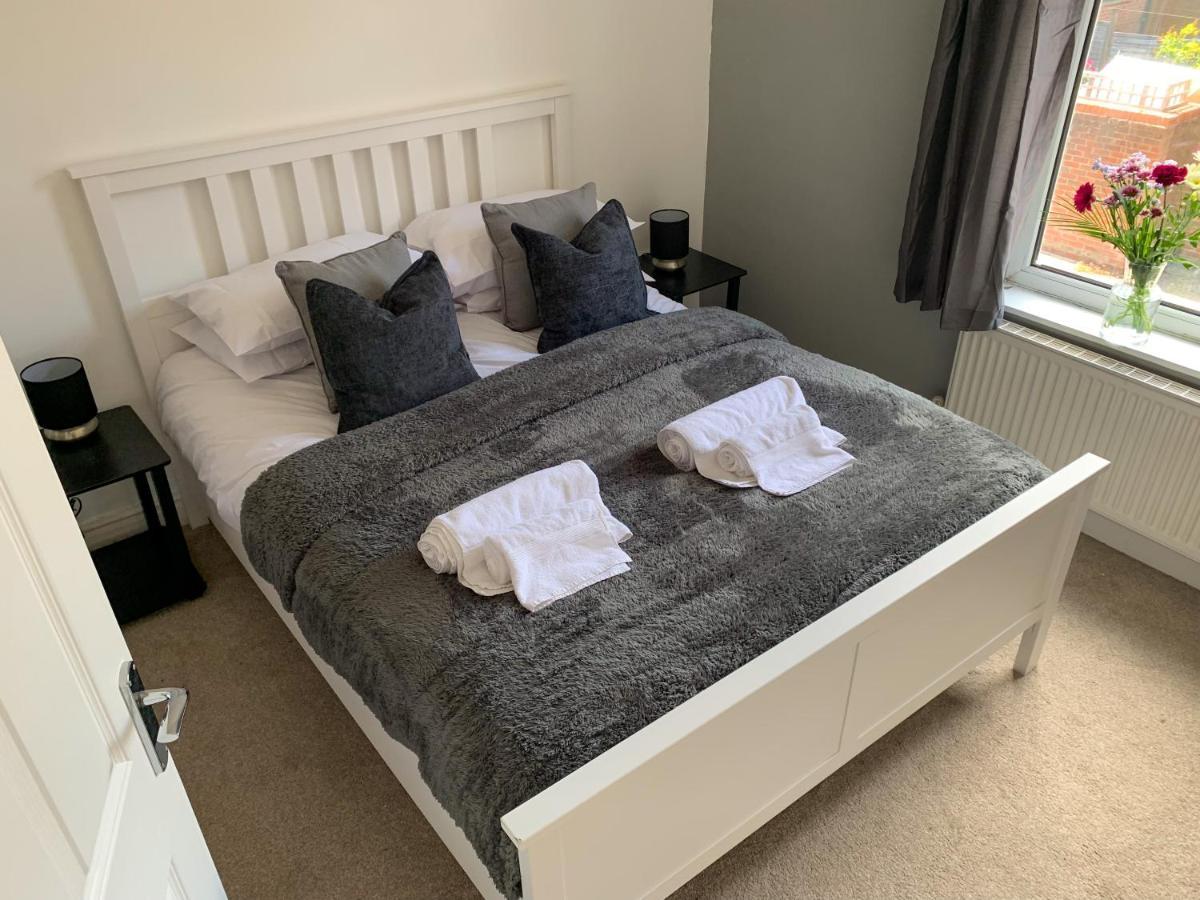Apartment The Kensingston - Quaint Victorian With Free Parking *