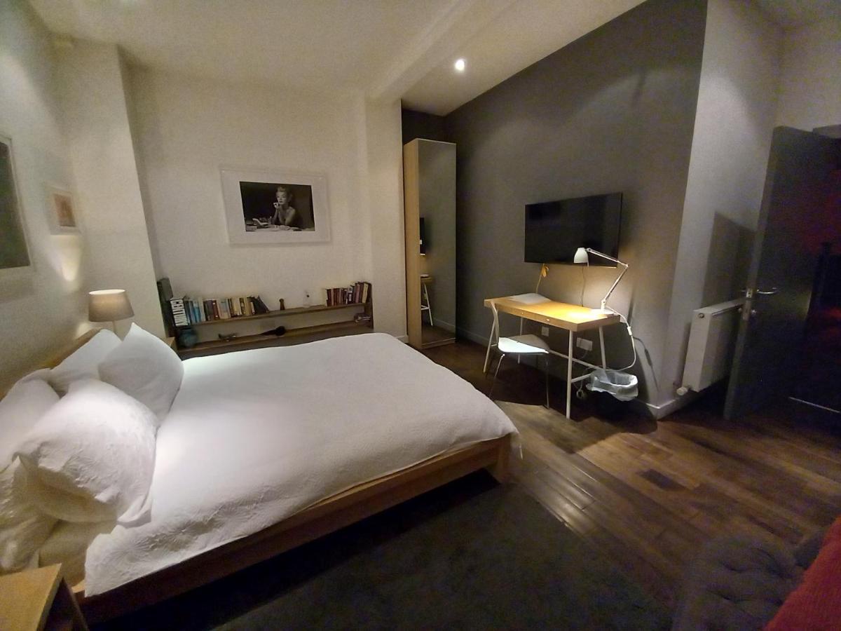 Cool In Shared House Homestay York