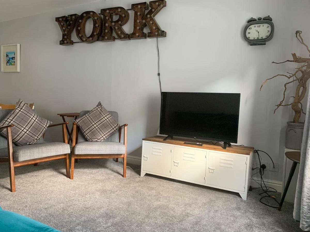 Lodge In The Heart Of At The Hampden - Free Parking -