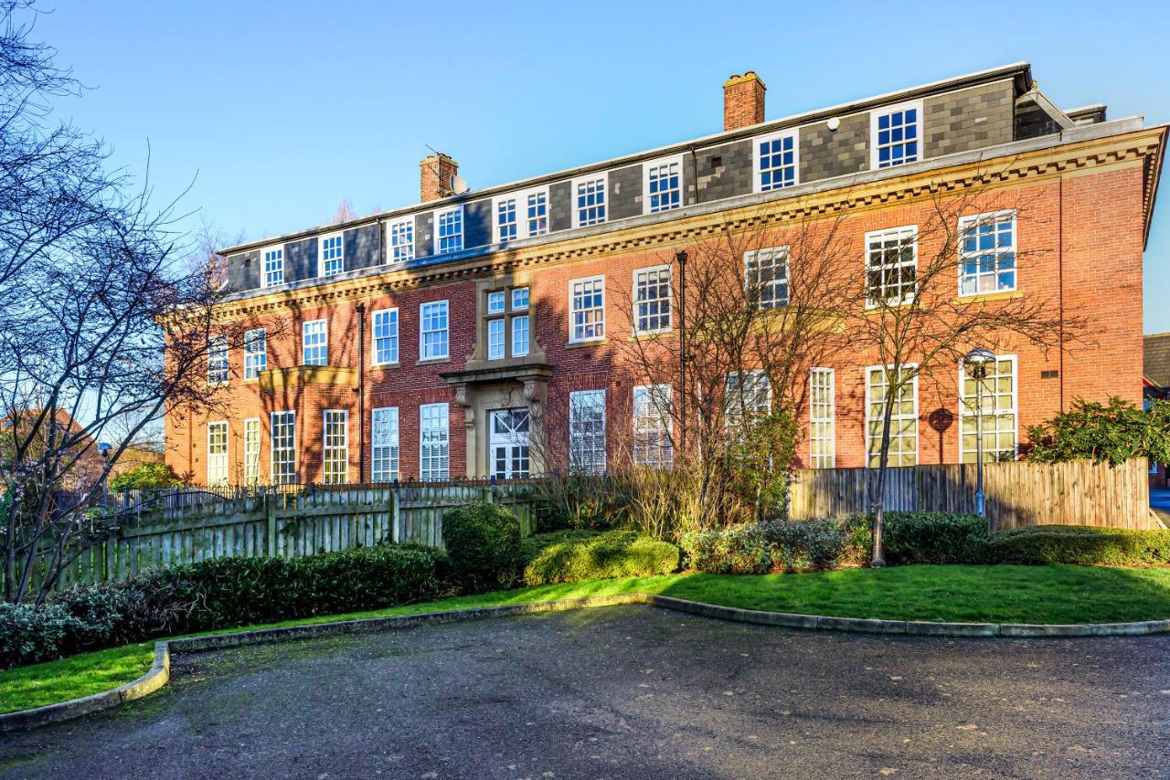 Apartment Yearsley House