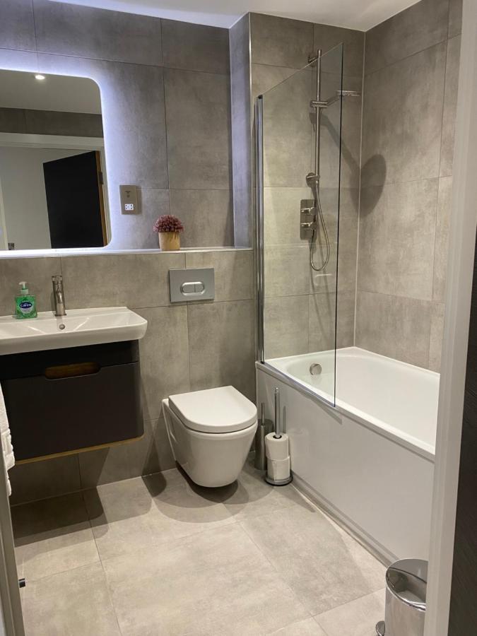 Icona - Brand New Centre Apartment *