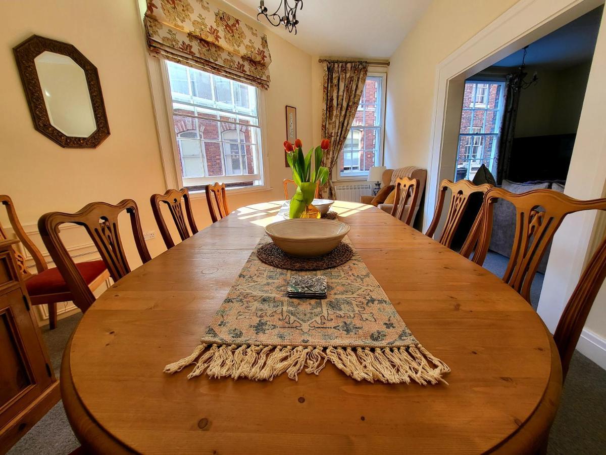 50a Petergate *