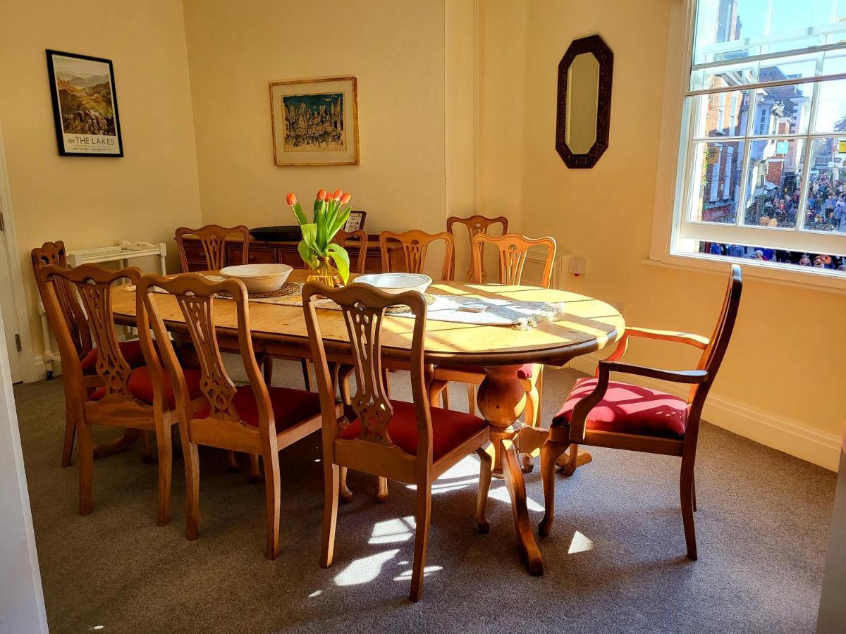Holiday home 50a Petergate
