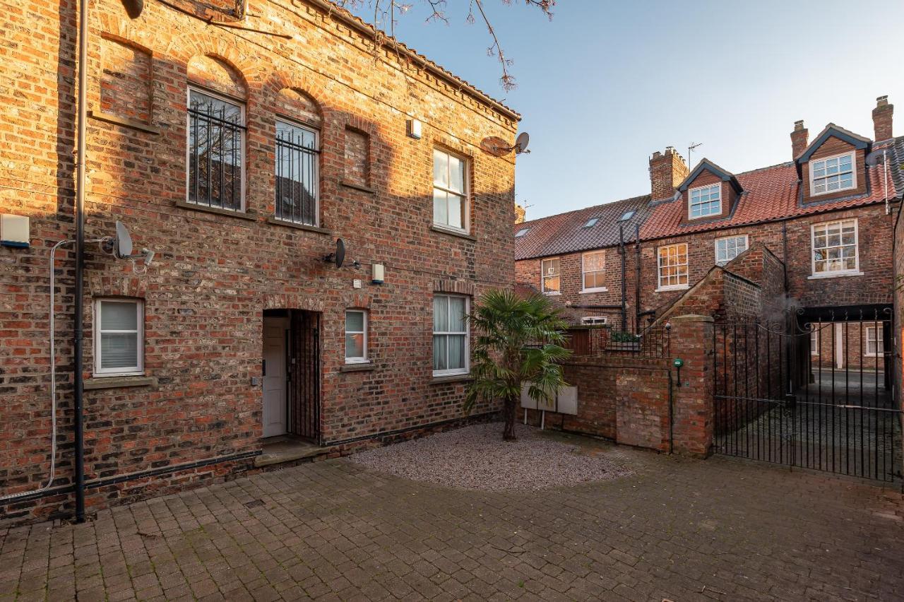 The Old Coach House * York