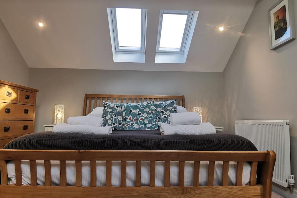 3 Bedroom Townhouse, Free Parking *
