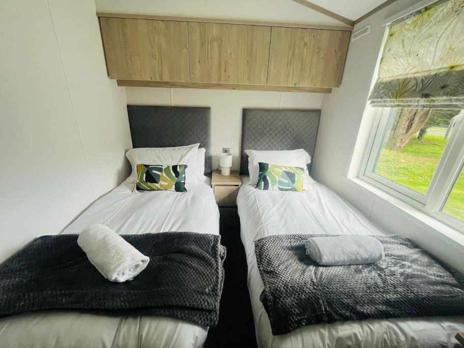 Hideaway Retreat With Hot Tub *