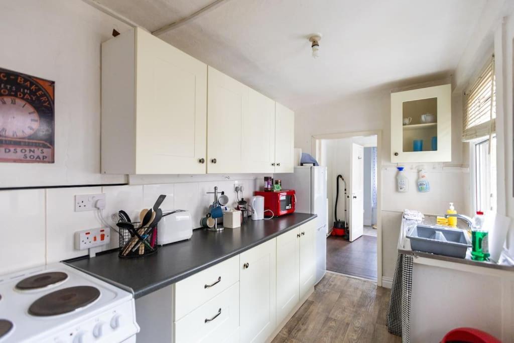 Park View House - Sleeps 6 * York