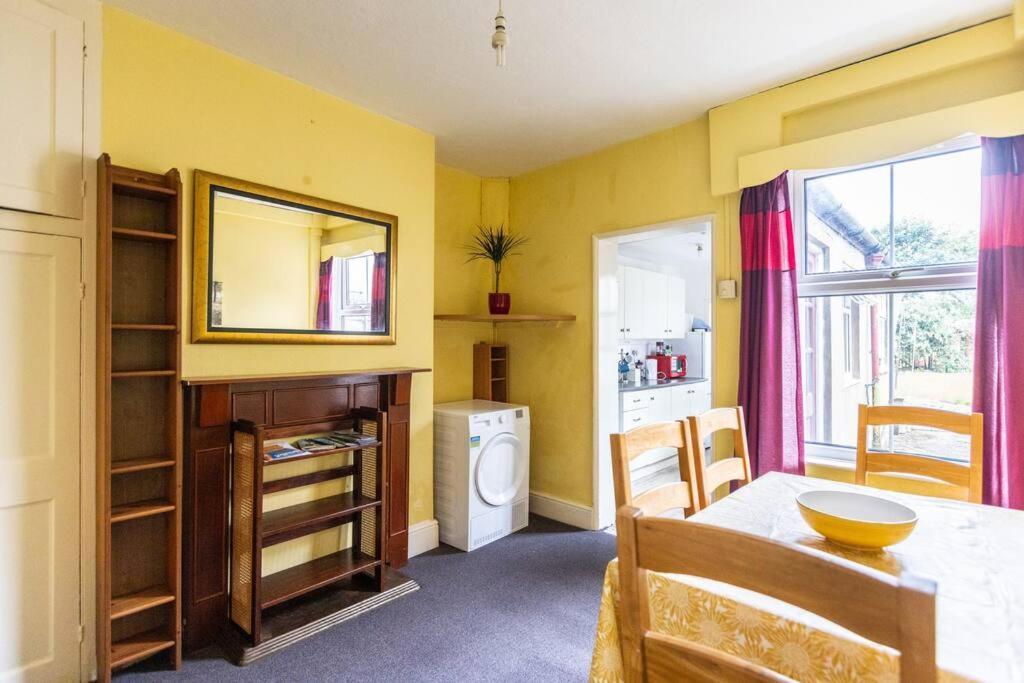 Park View House - Sleeps 6 * York
