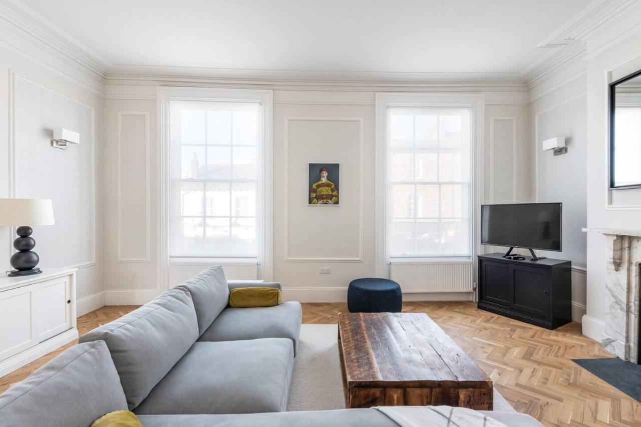 Pass The Keys Luxurious Duplex With Parking Apartment *