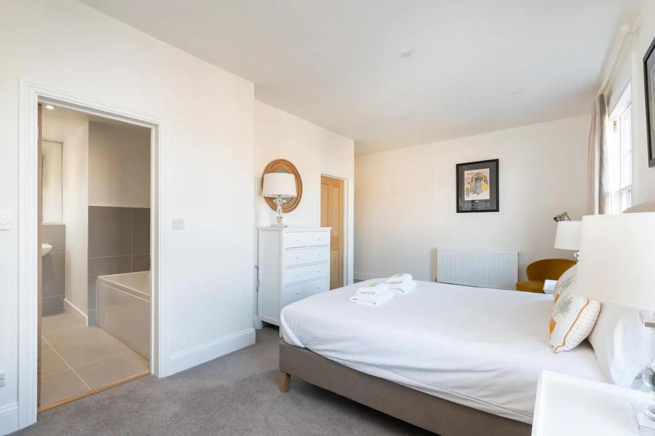 Apartment Pass The Keys Luxurious Duplex With Parking