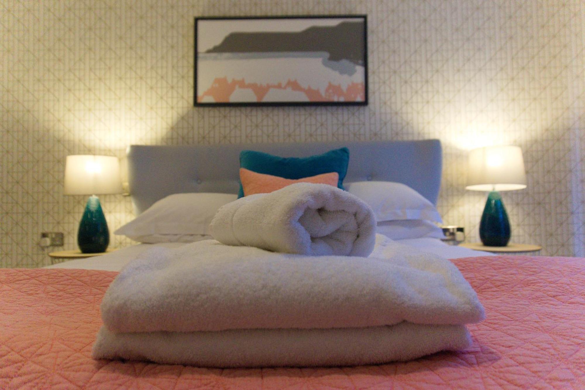 Apartment Blue River, Parking Subject To Availability York