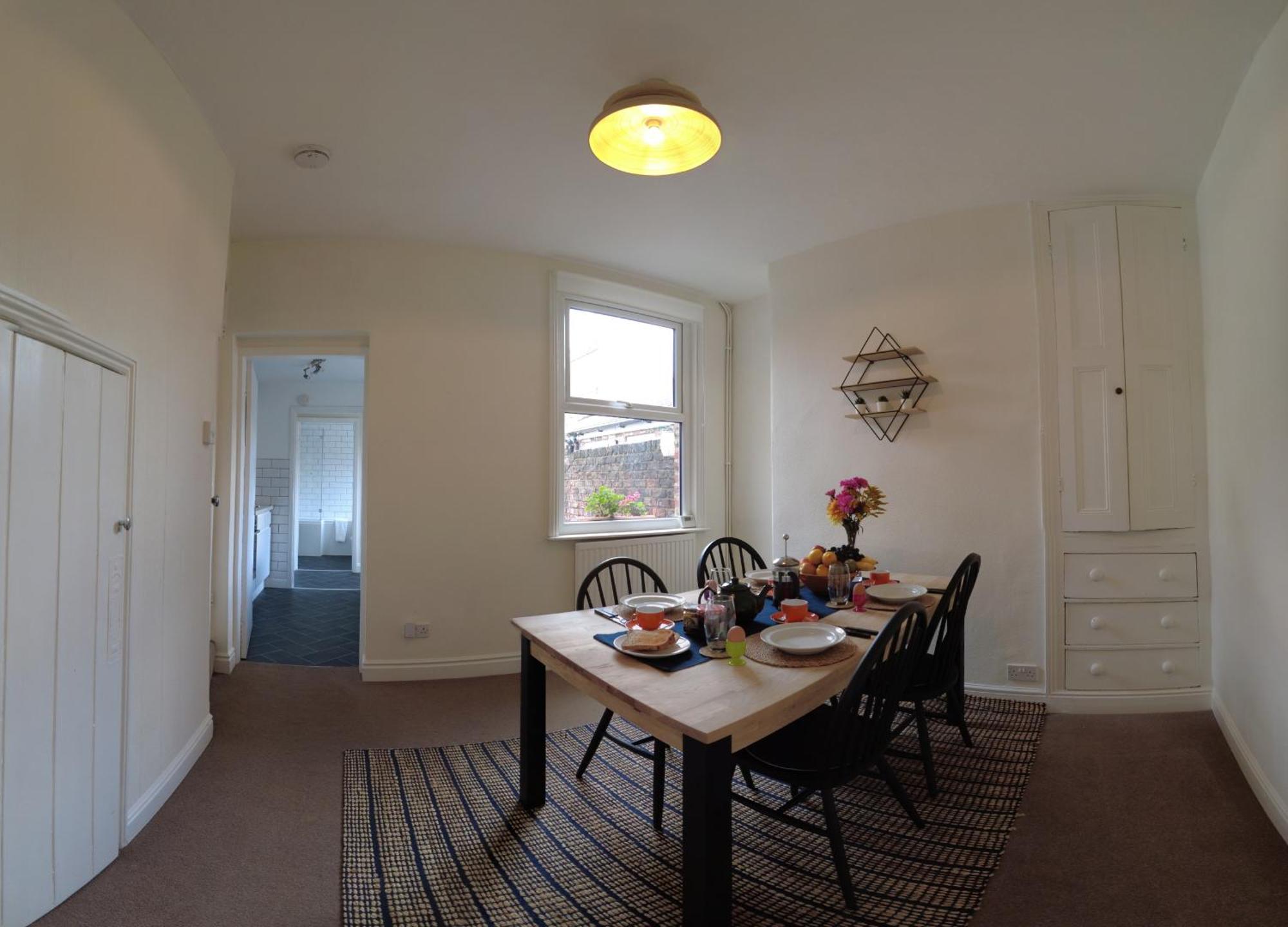 Apartment 2-bed Terraced - 5 Min Walk To The Walls