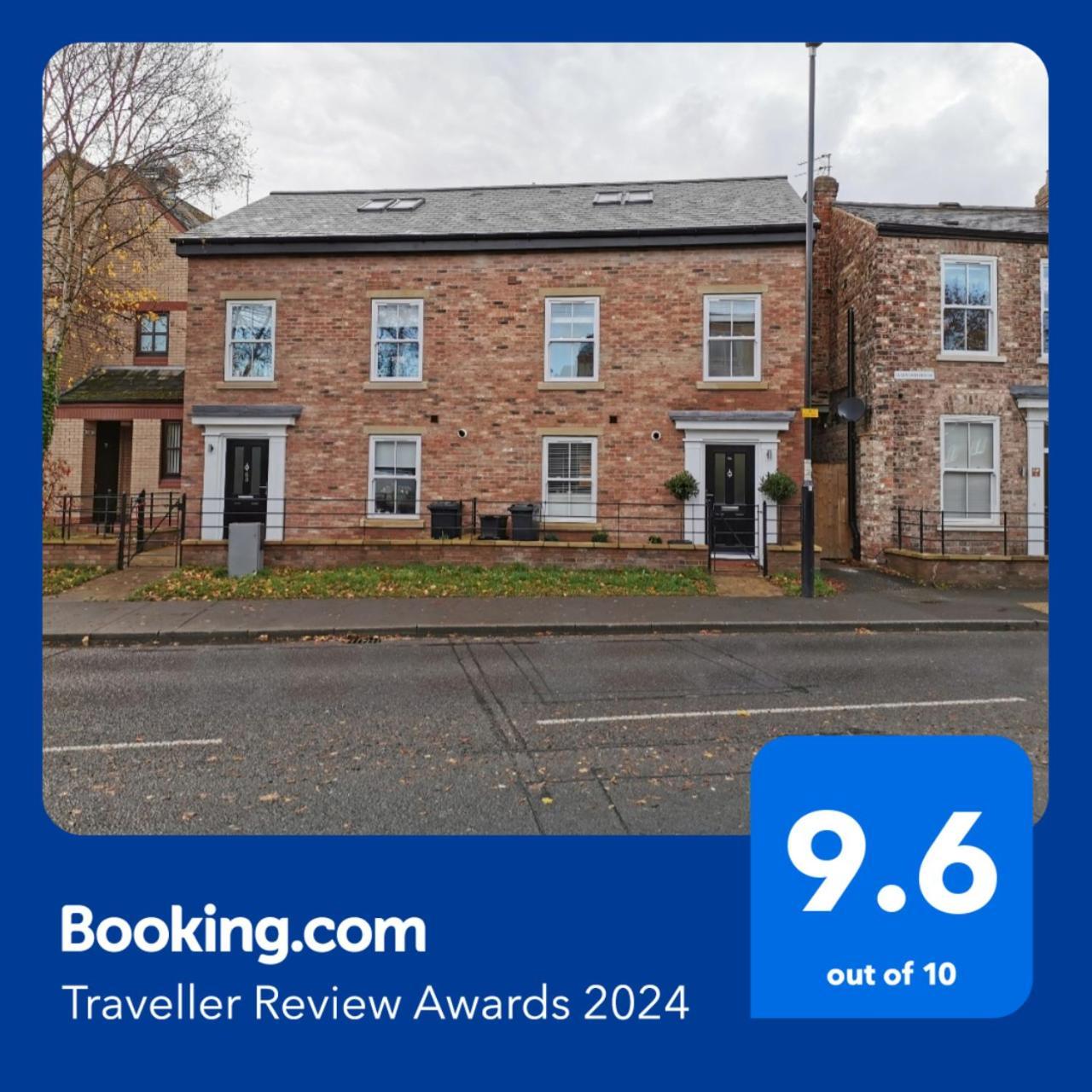 3 Bedroom Townhouse, Free Parking Holiday home York