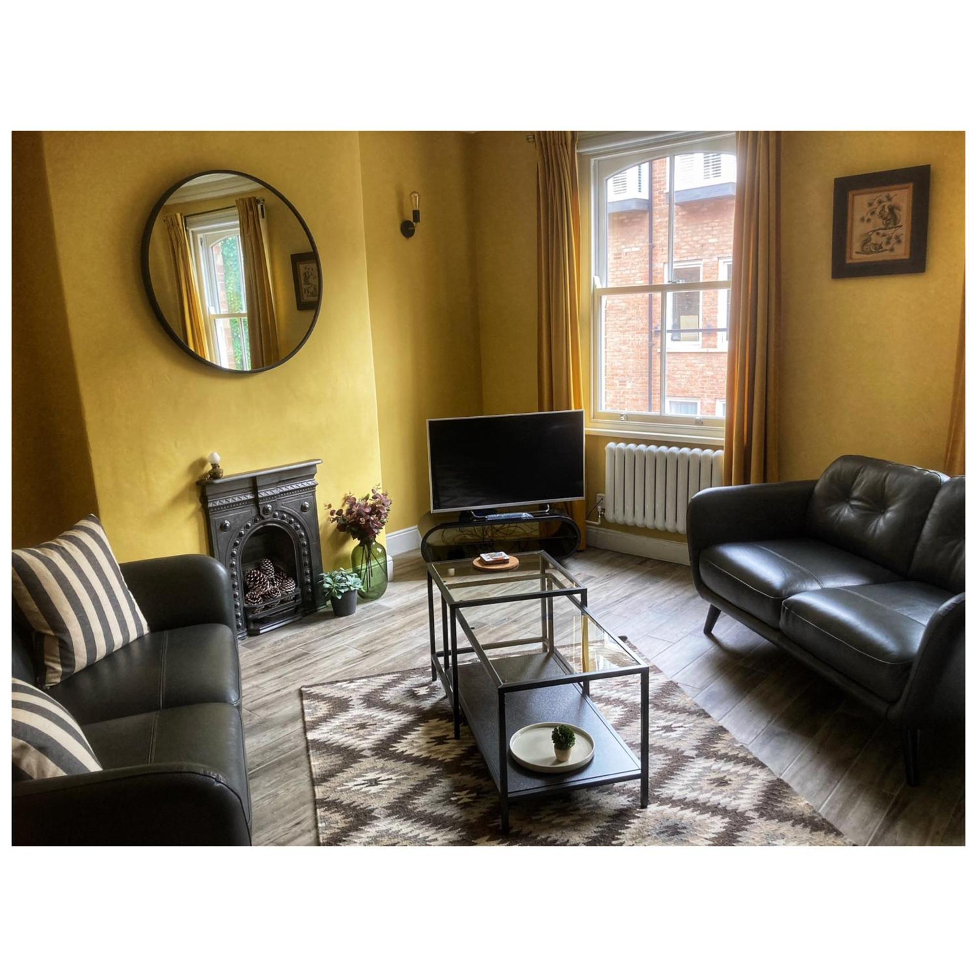 Of - Walmgate Apartment