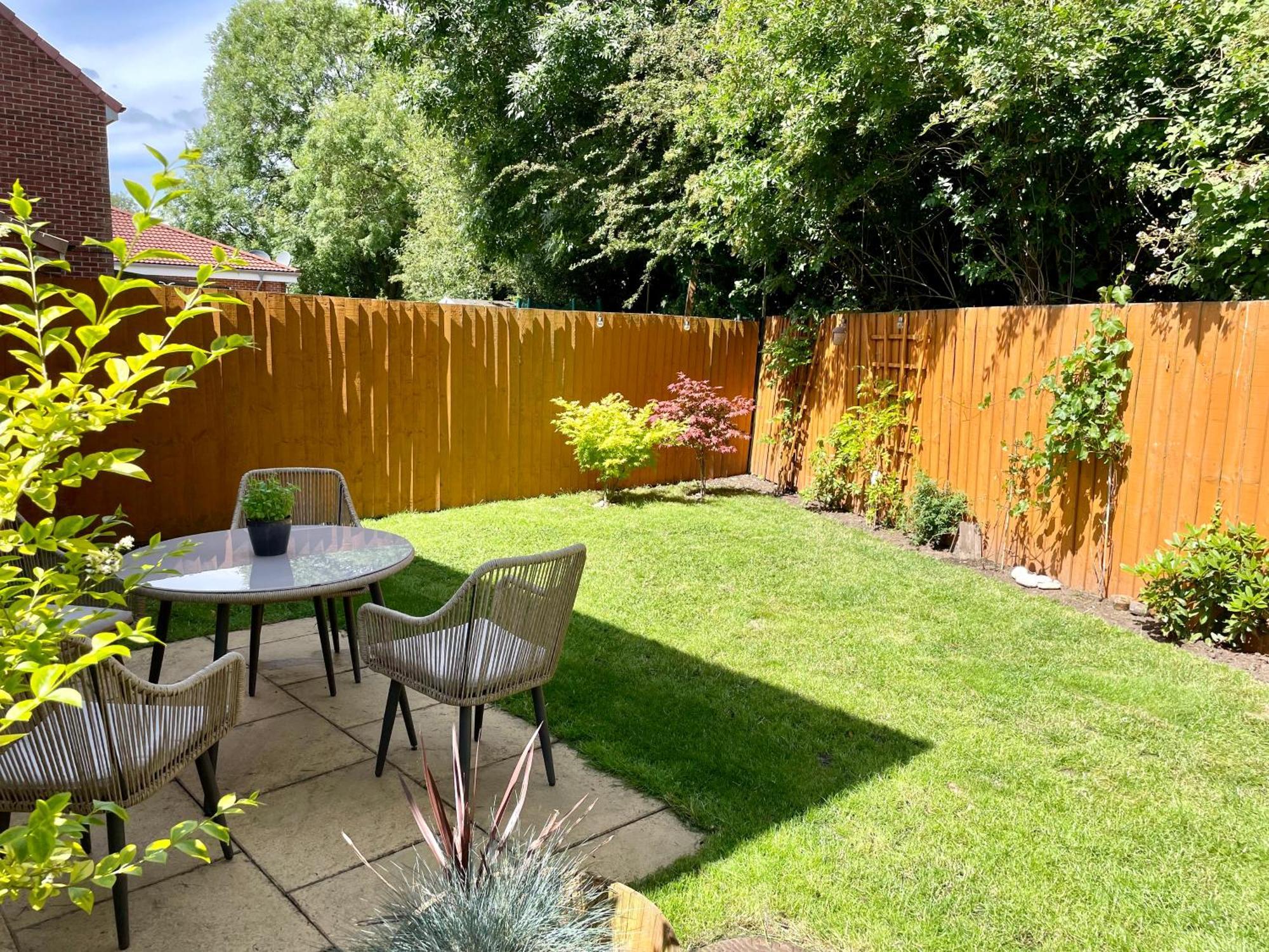 3 Bed House Near Centre With Off Road Parking