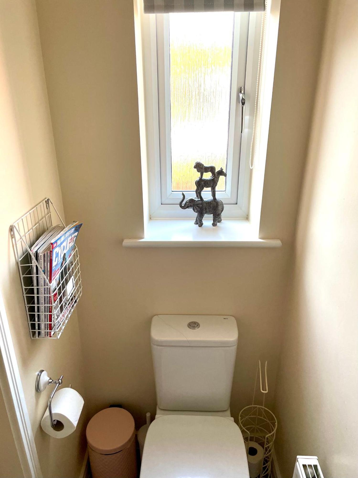 3 Bed House Near Centre With Off Road Parking * York