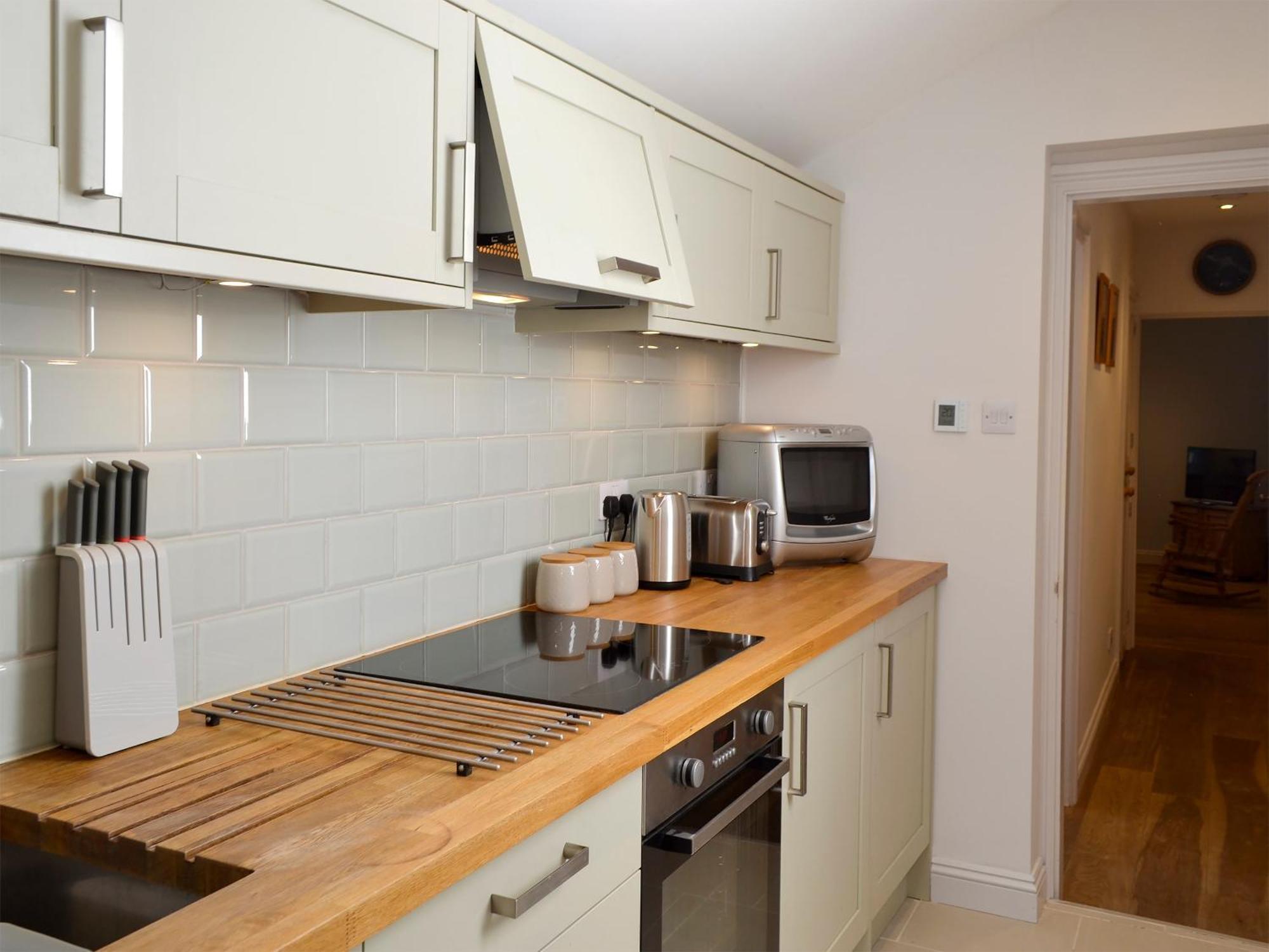 Holiday home Oxtobys Downstairs York