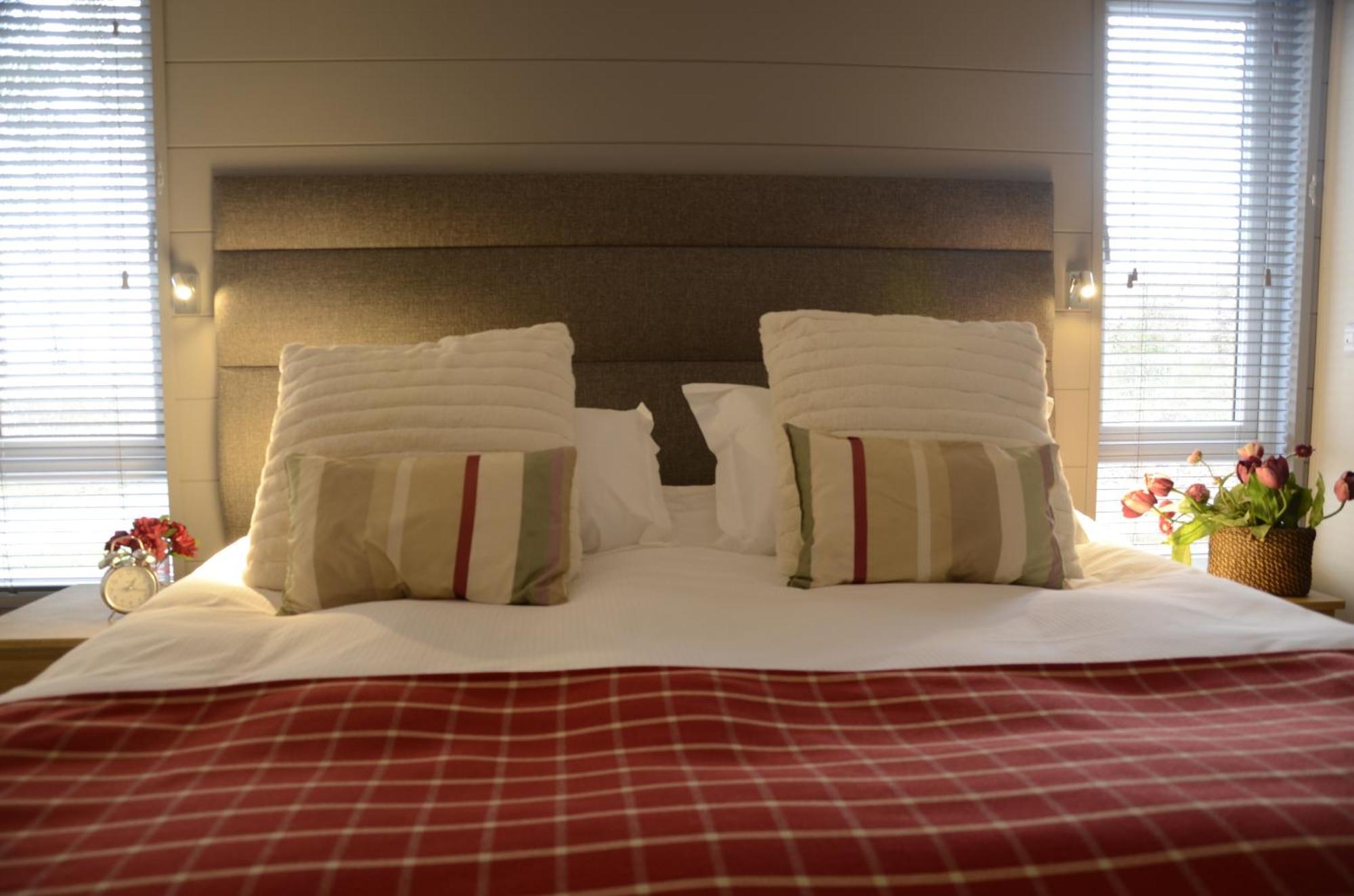 Lodge Hollicarrs - Honeycomb York