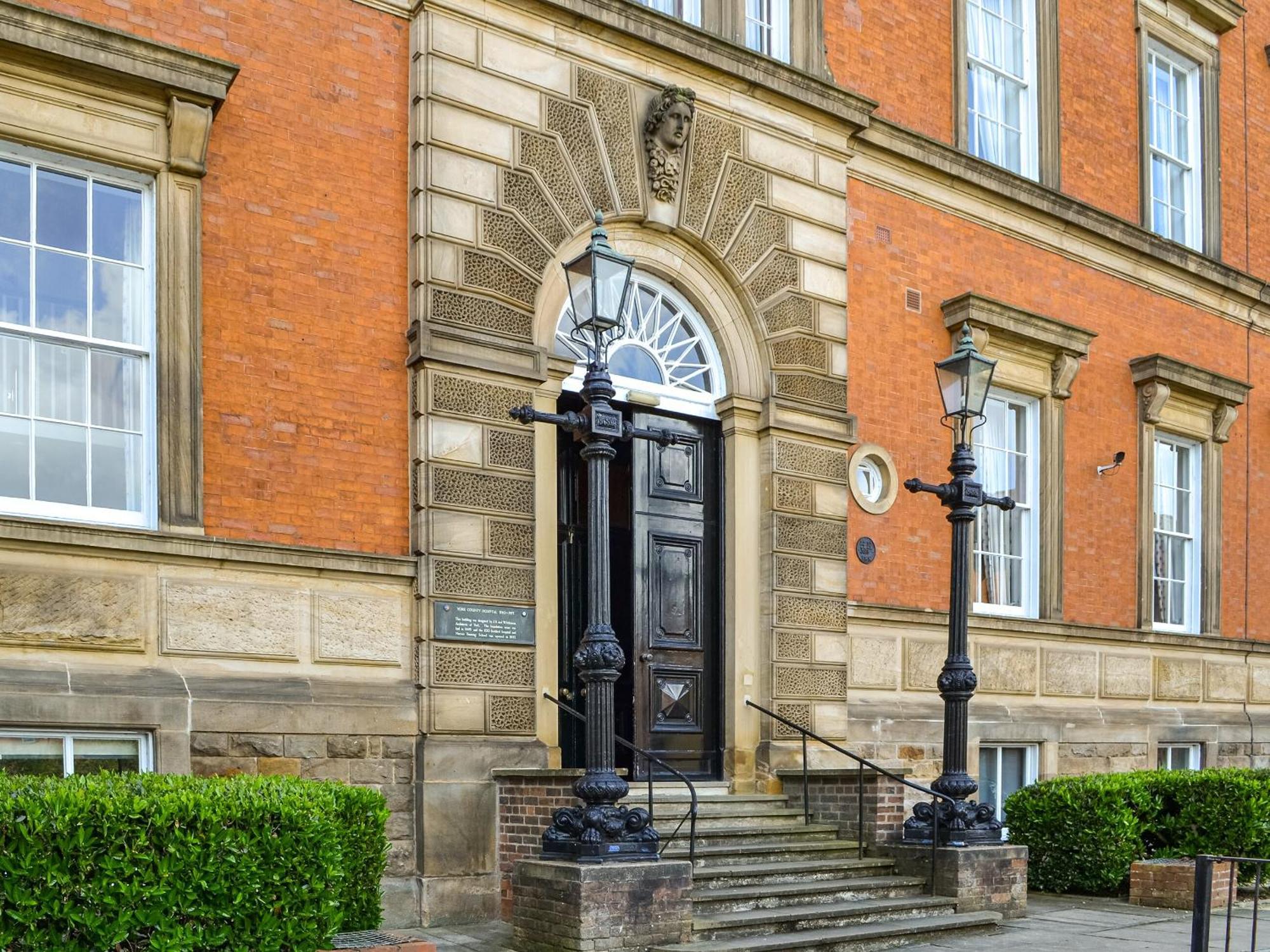 County House *