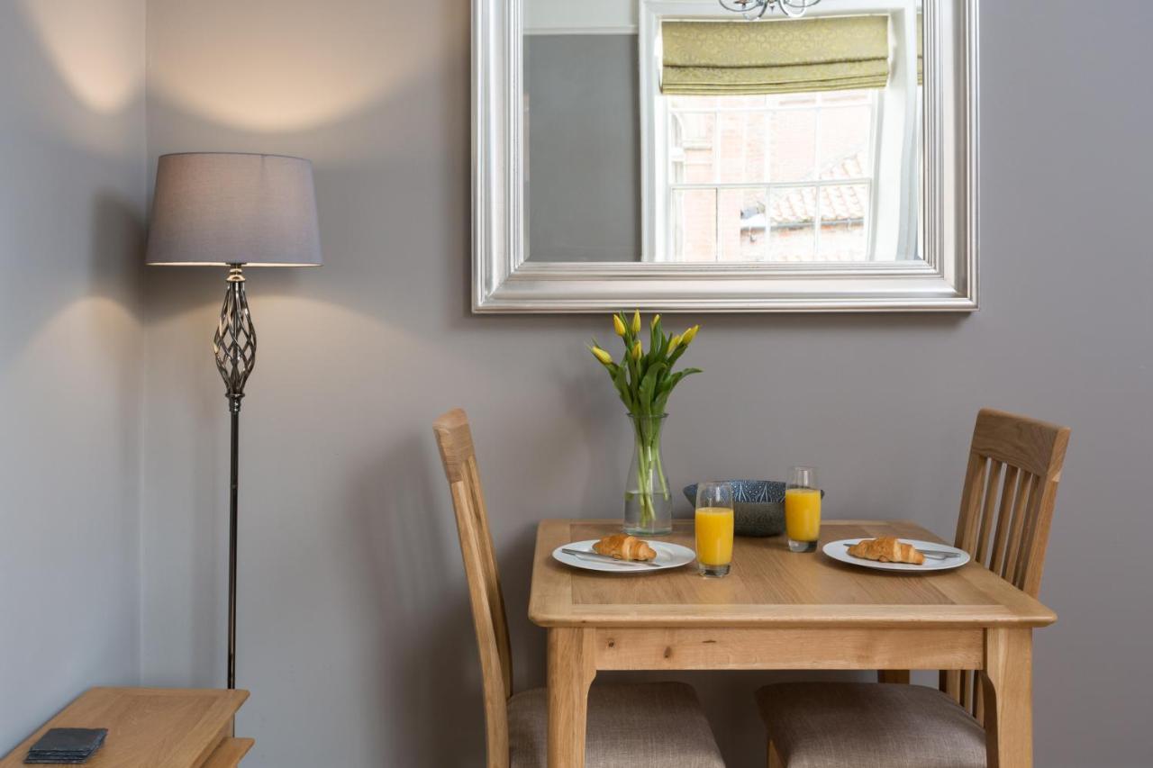 Fossgate Bridge Apartment